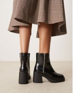 chunky mid heeled ankle boot in black