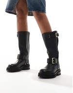 Tay leather buckle biker boots in black