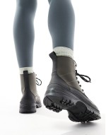 Alani leather rubber hiker boots in khaki/black