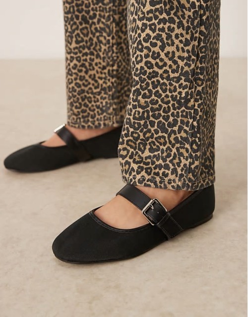 Lou mary jane ballets in black