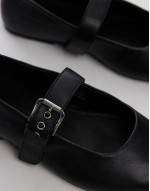 Cyndi leather square toe ballet flats with buckle detail in black