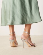 bow heeled sandals in silver crinkle